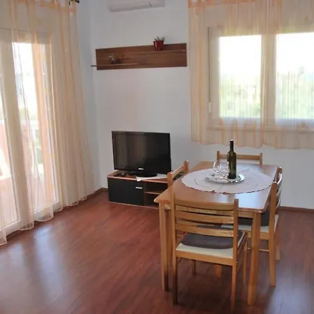 Apartamento Mit Wasserblick By Interhome *