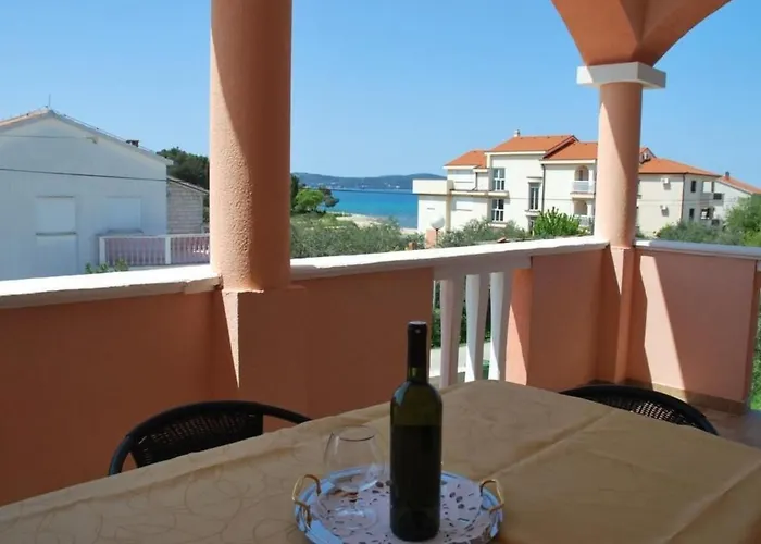 Appartement Mit Wasserblick By Interhome *